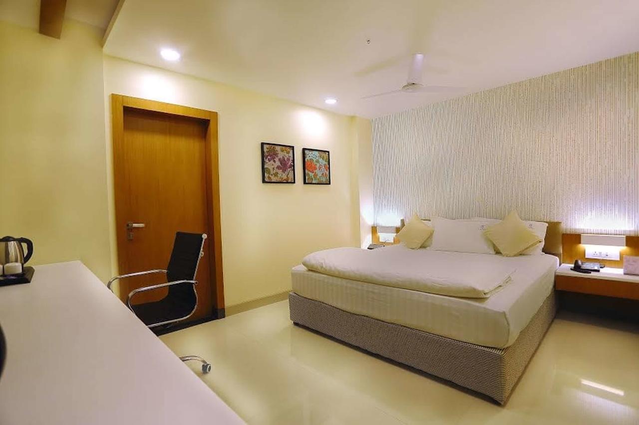 Hotel Tulsi Casa Bhopal Eksteriør billede