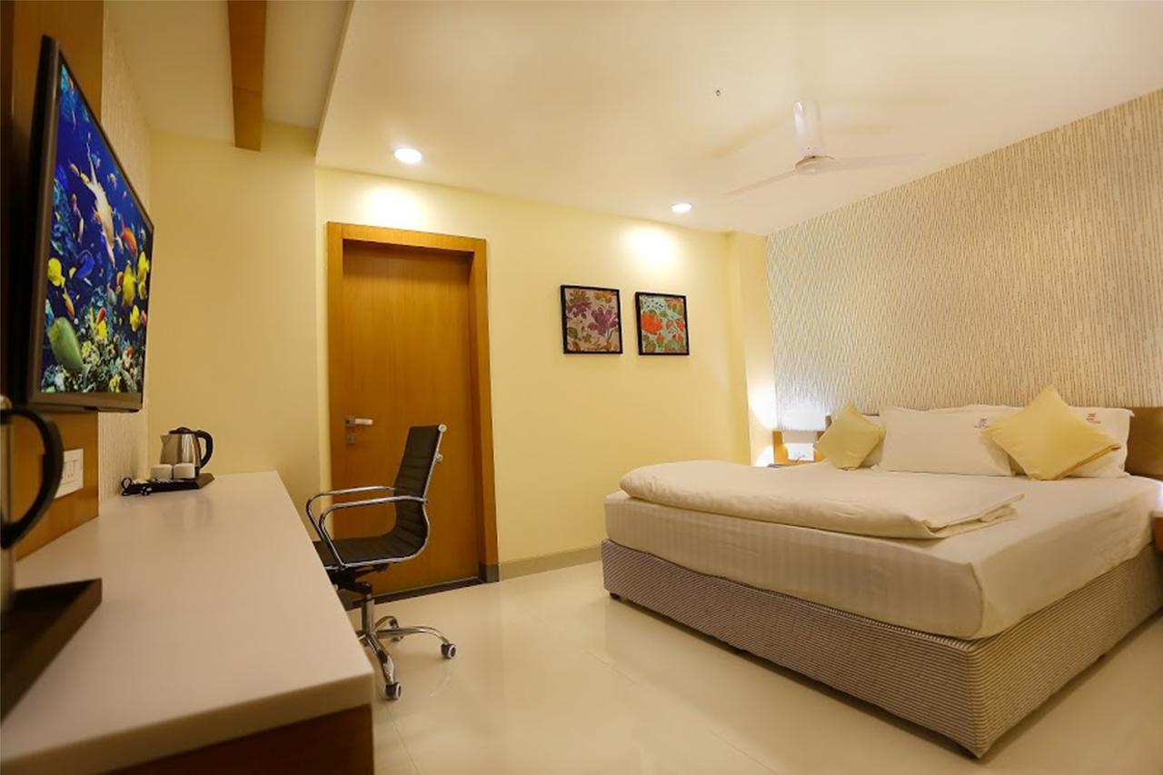 Hotel Tulsi Casa Bhopal Eksteriør billede